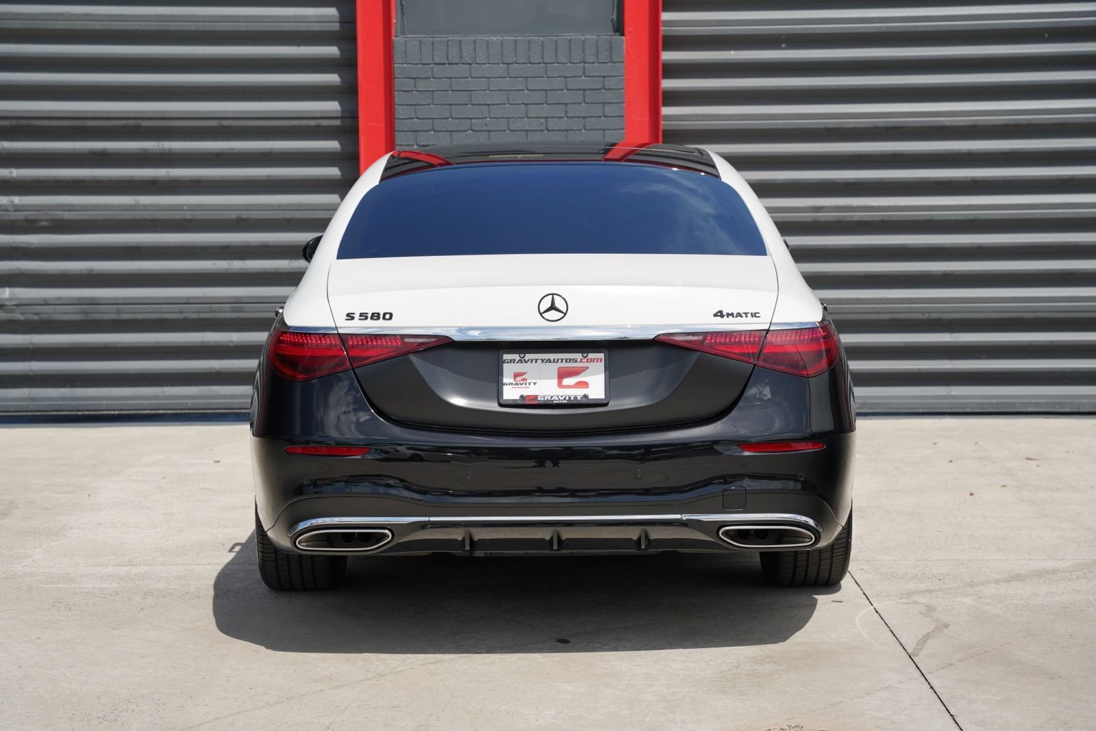 Used 2024 Mercedes-Benz S 580 4MATIC Sedan w/ AMG Line image 11