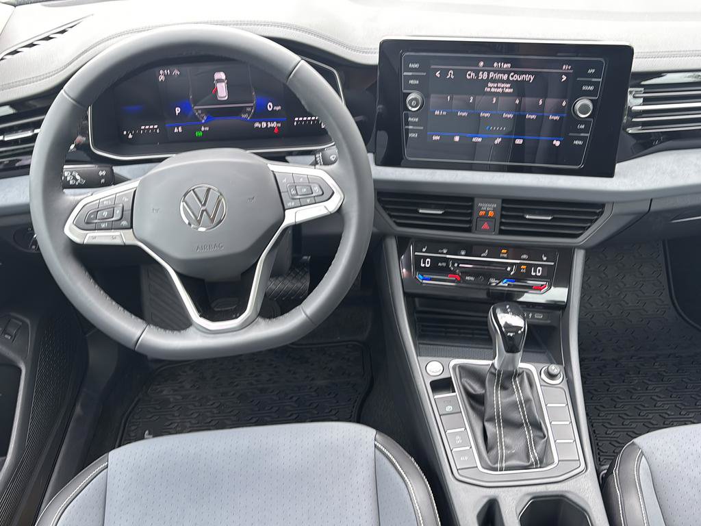 New 2026 Volkswagen Jetta SE FWD image 18