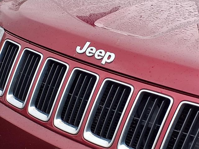 Used 2015 Jeep Grand Cherokee Limited w/ Luxury Group II image 20
