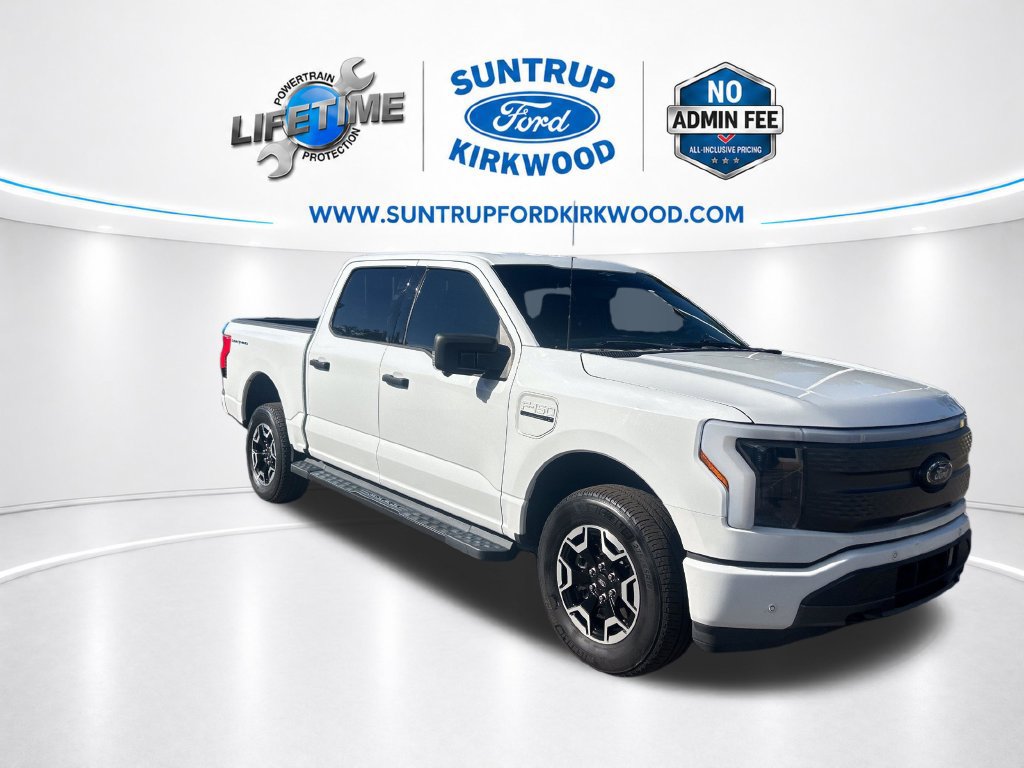 Certified 2023 Ford F150 Lightning XLT AWD/4WD image 9