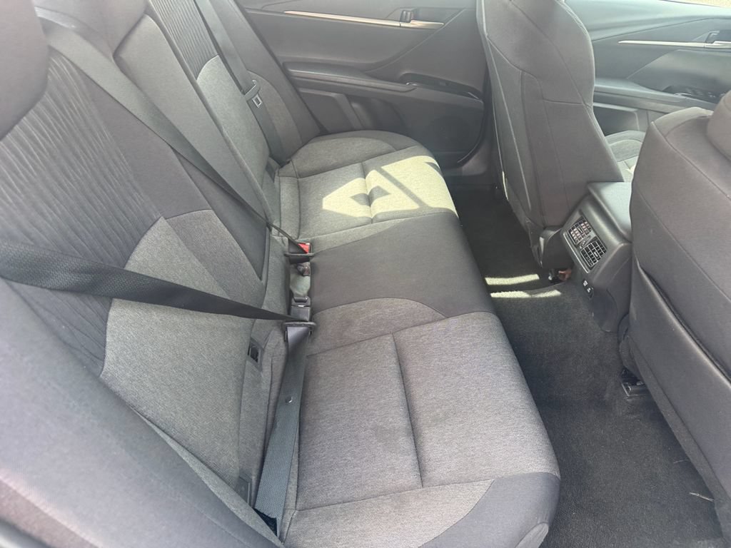 Used 2025 Toyota Camry LE FWD image 21