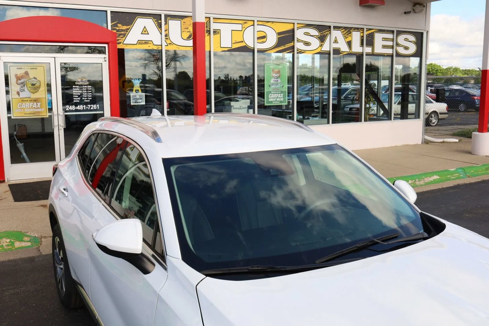 Used 2023 Buick Envision Essence AWD/4WD image 52