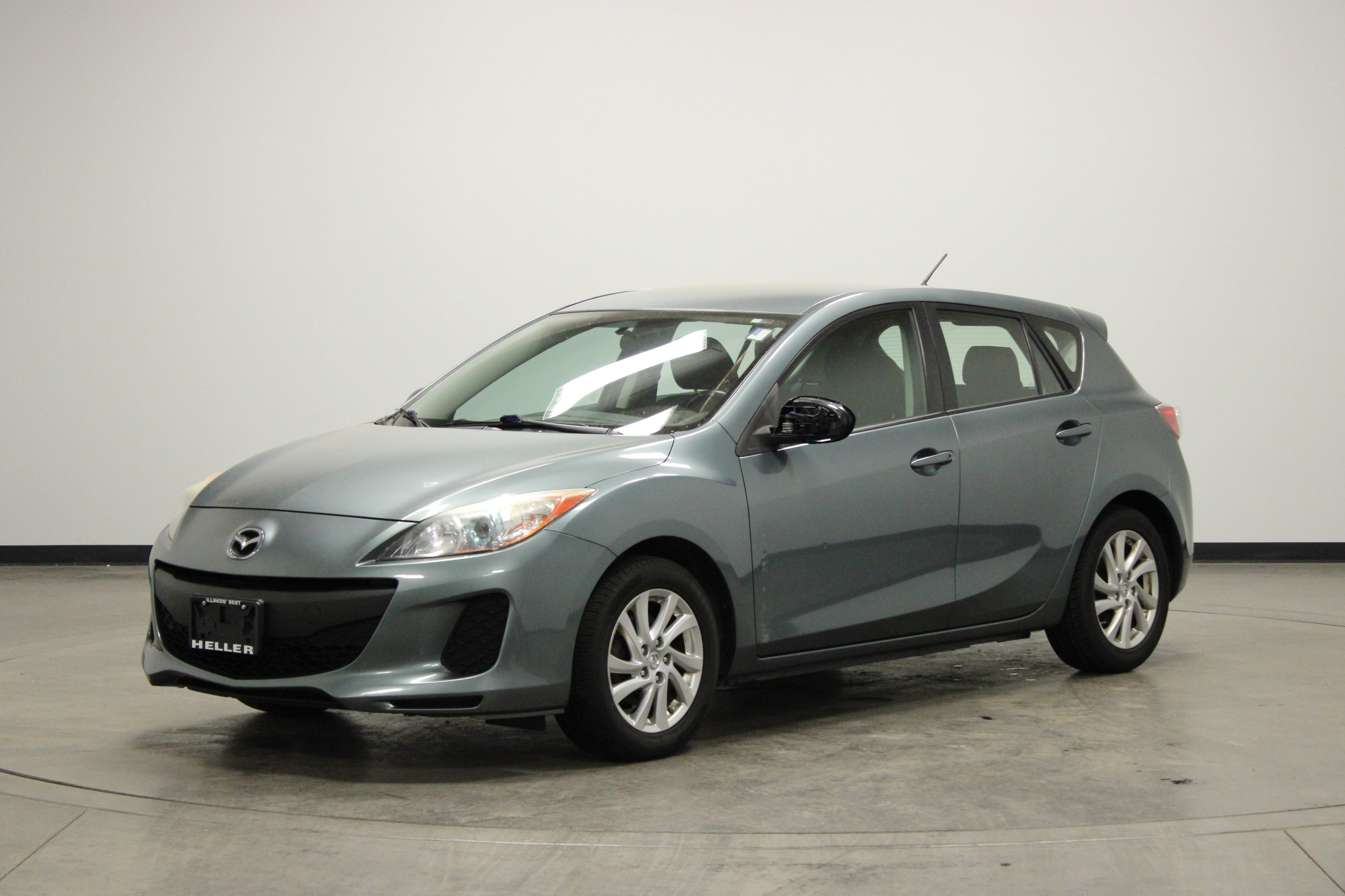 Used 2012 MAZDA MAZDA3 i Touring image 4