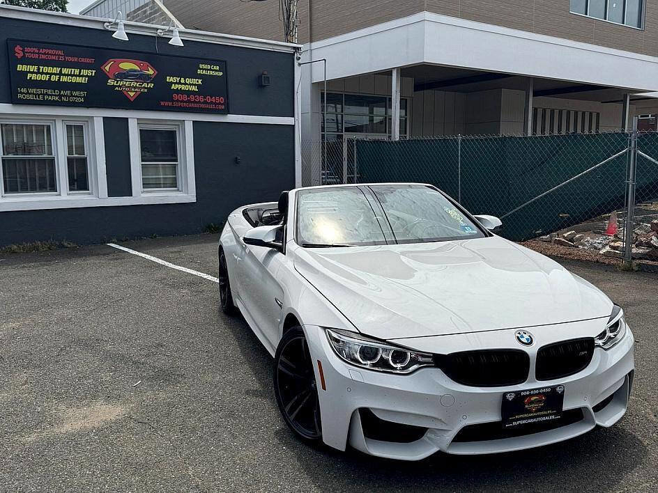 Used 2017 BMW M4 Convertible w/ Executive Package image 1