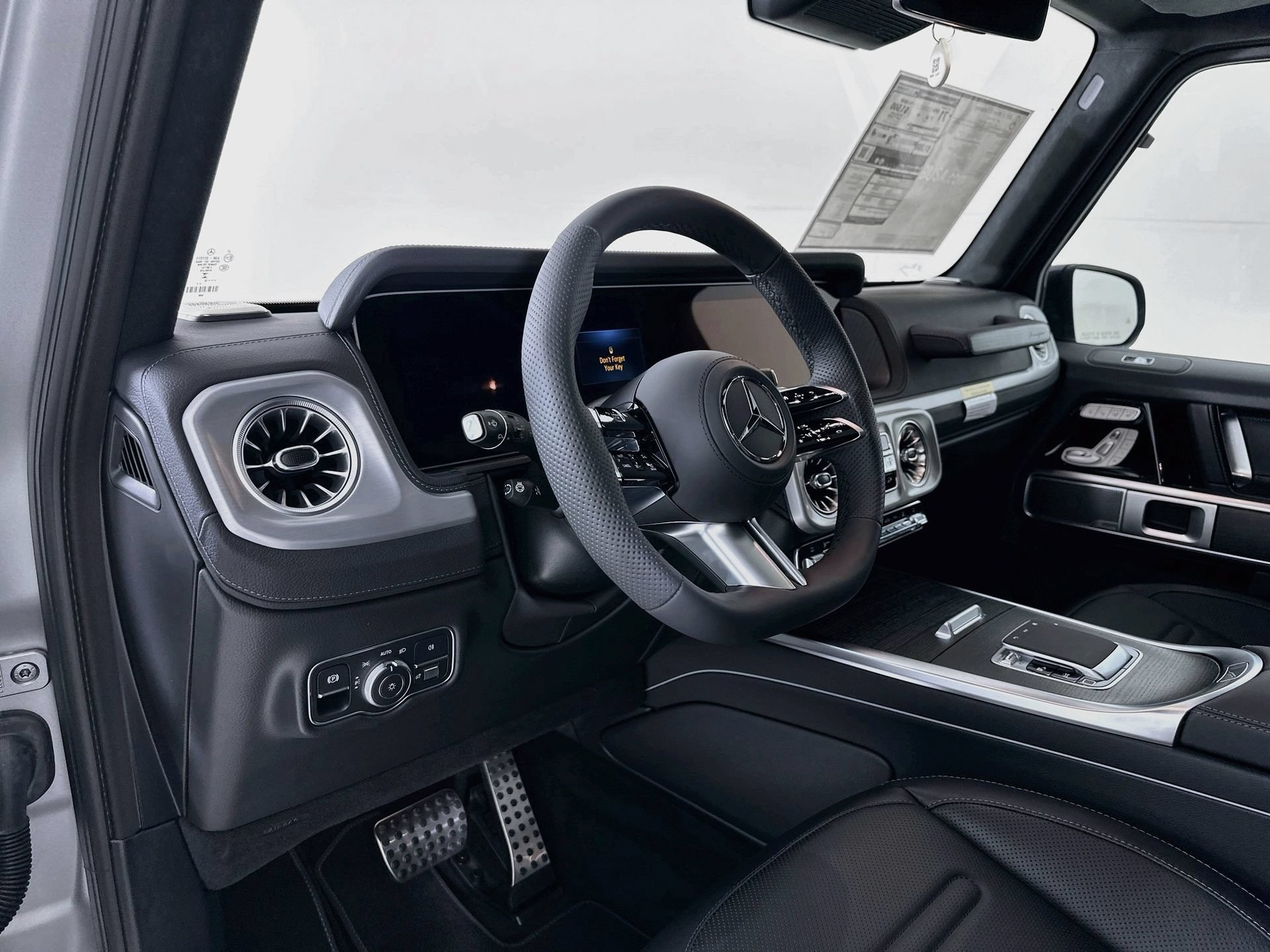 New 2027 Mercedes-Benz G 580 e image 10
