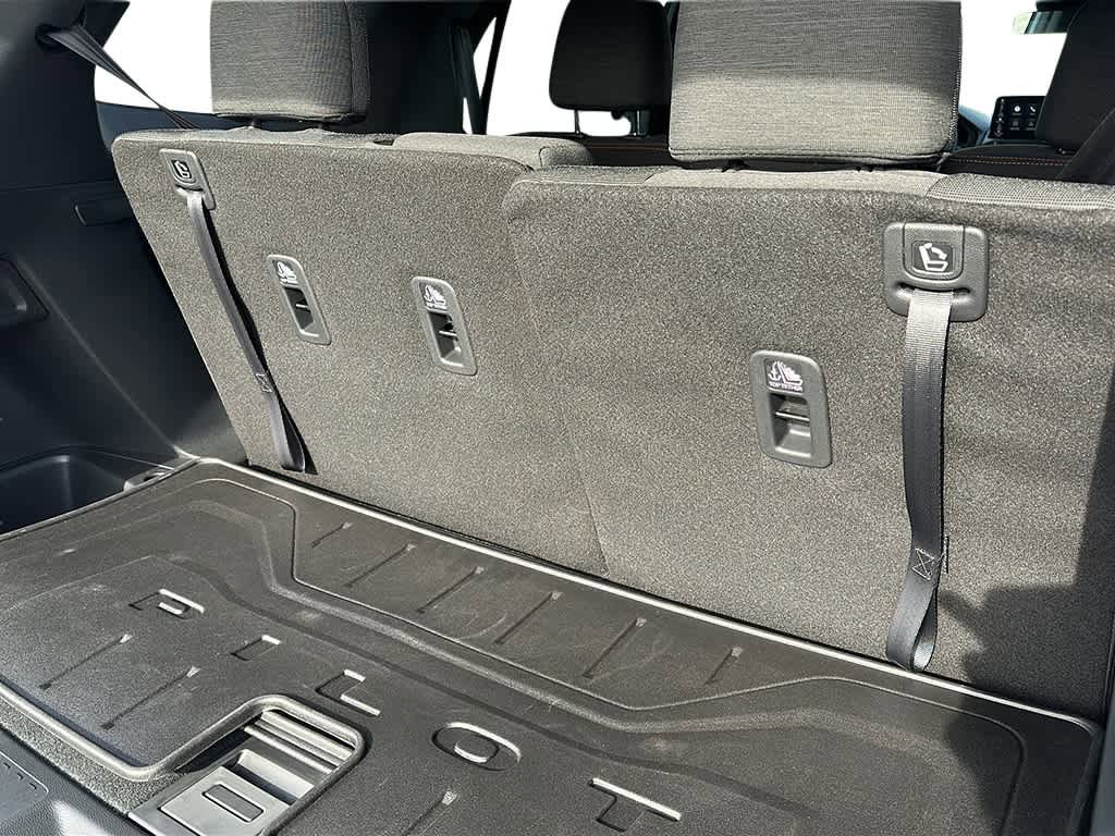 New 2026 Honda Pilot Sport image 25