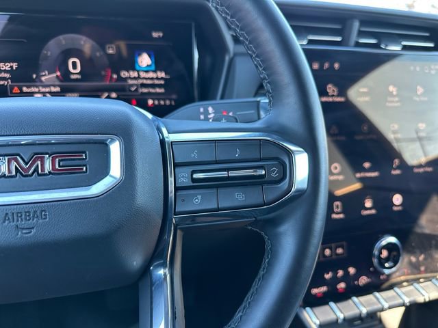 Used 2025 GMC Terrain Elevation image 22