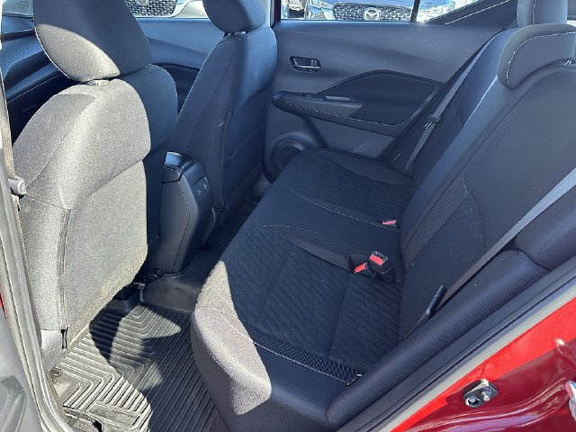 Used 2022 Nissan Kicks SV FWD image 17