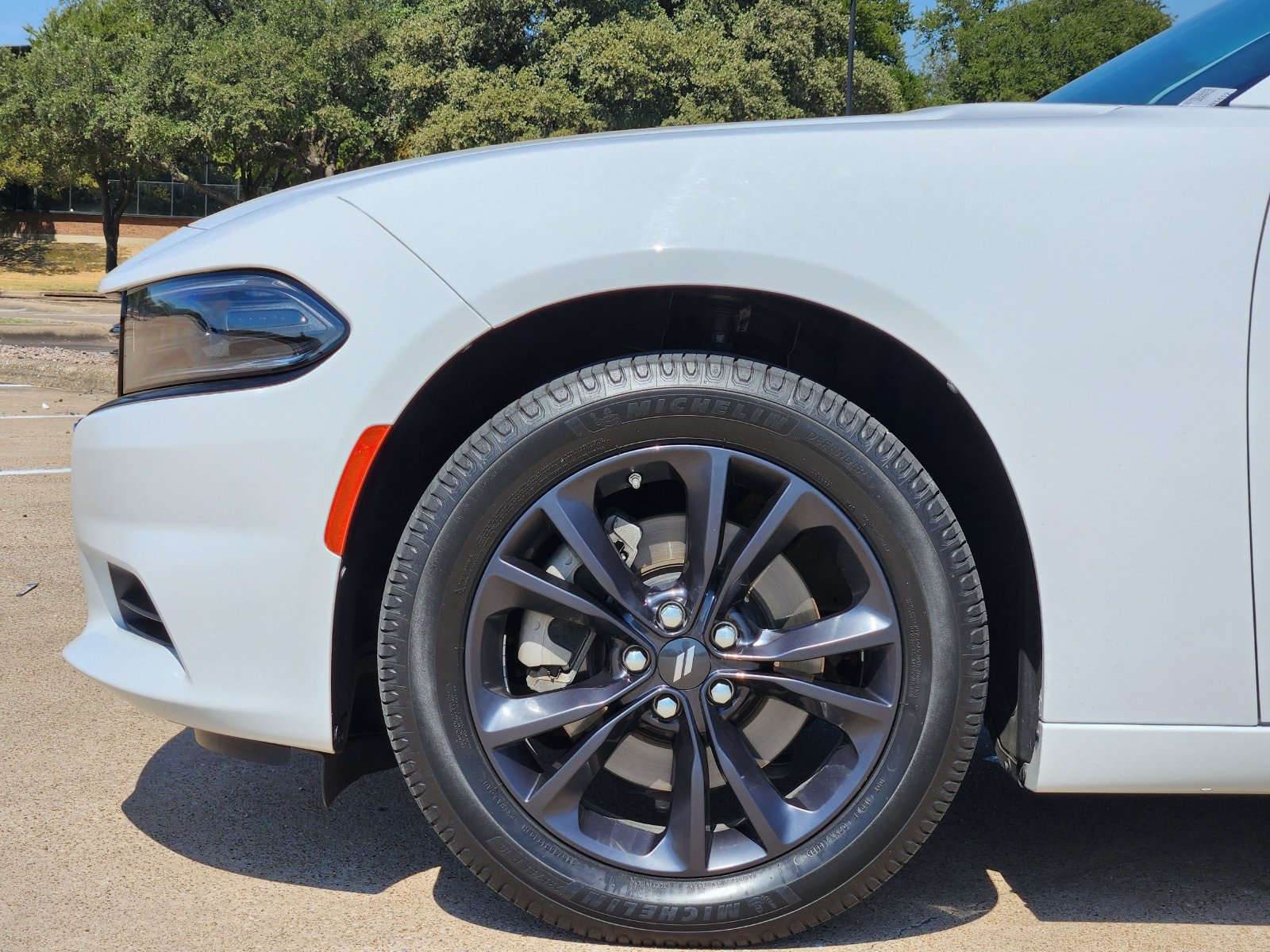 Used 2023 Dodge Charger SXT w/ Blacktop Package AWD/4WD image 8