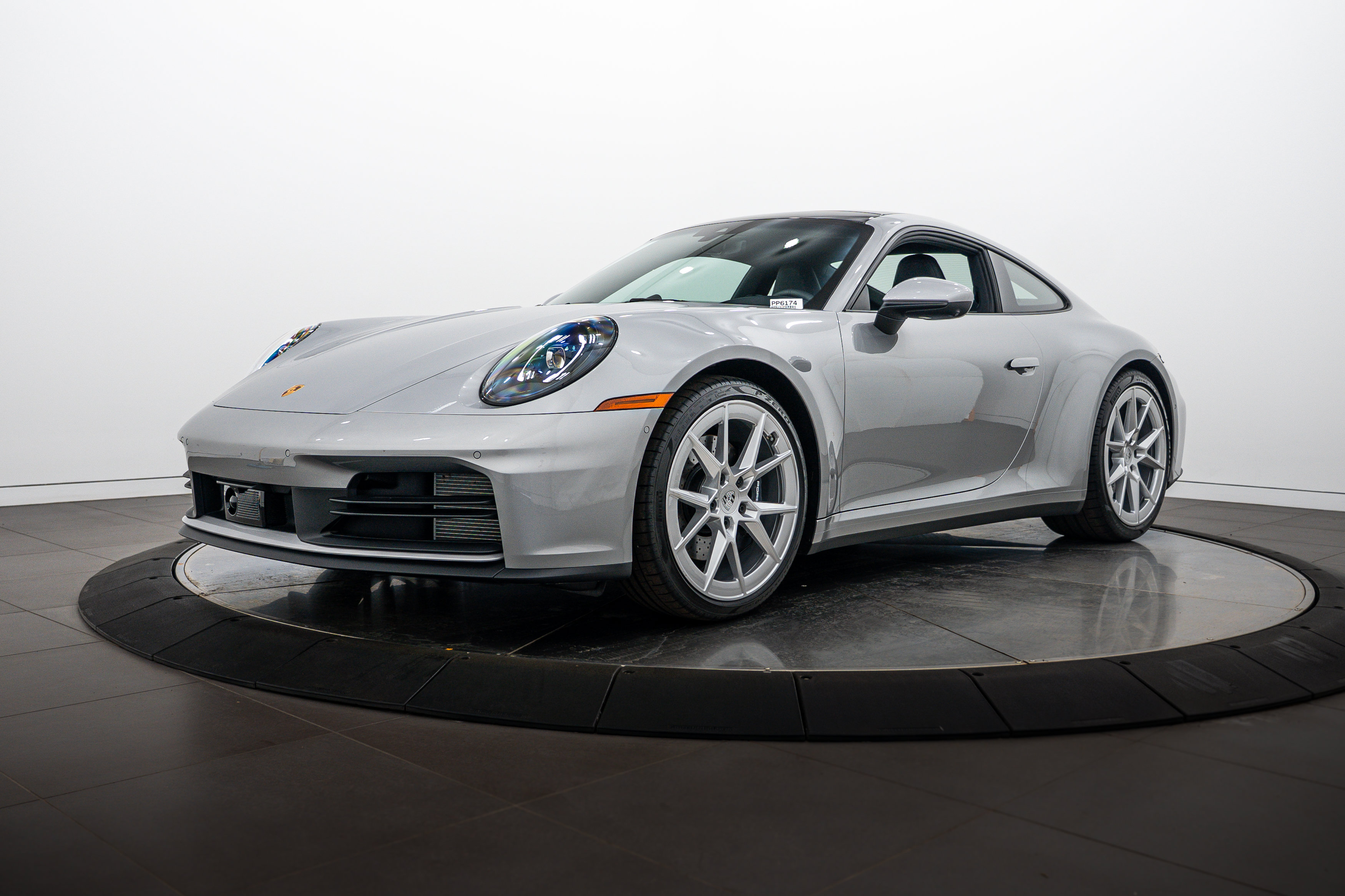 Certified 2025 Porsche 911 Carrera RWD image 1