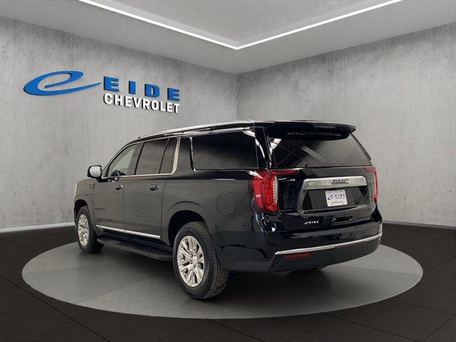 Used 2024 GMC Yukon XL Denali w/ Advanced Technology Package image 4