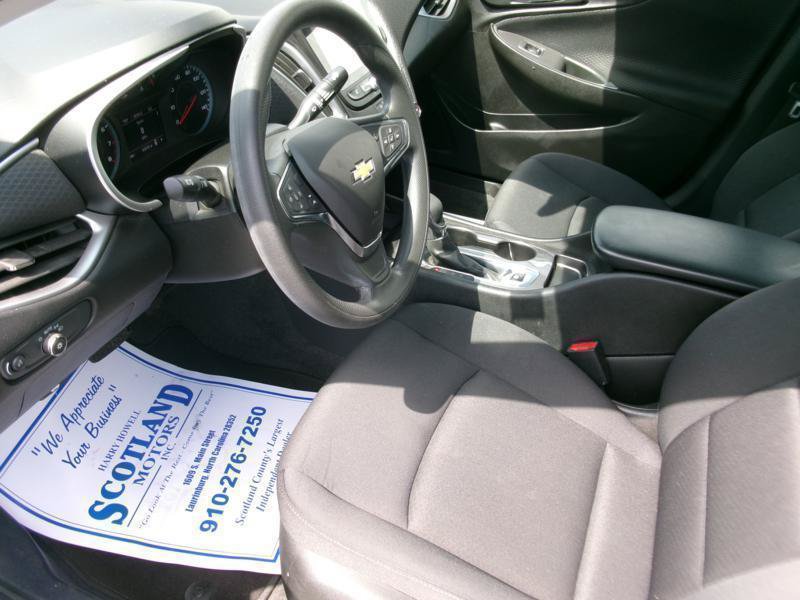 Used 2024 Chevrolet Malibu LS w/ Driver Confidence Package FWD image 13