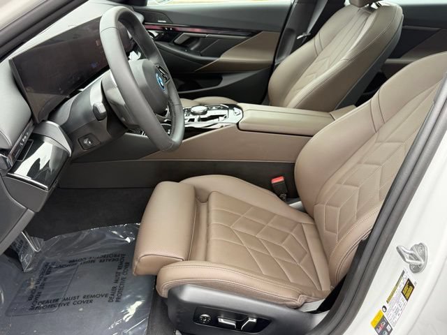 Used 2025 BMW i5 xDrive40 w/ Premium Package AWD/4WD image 20