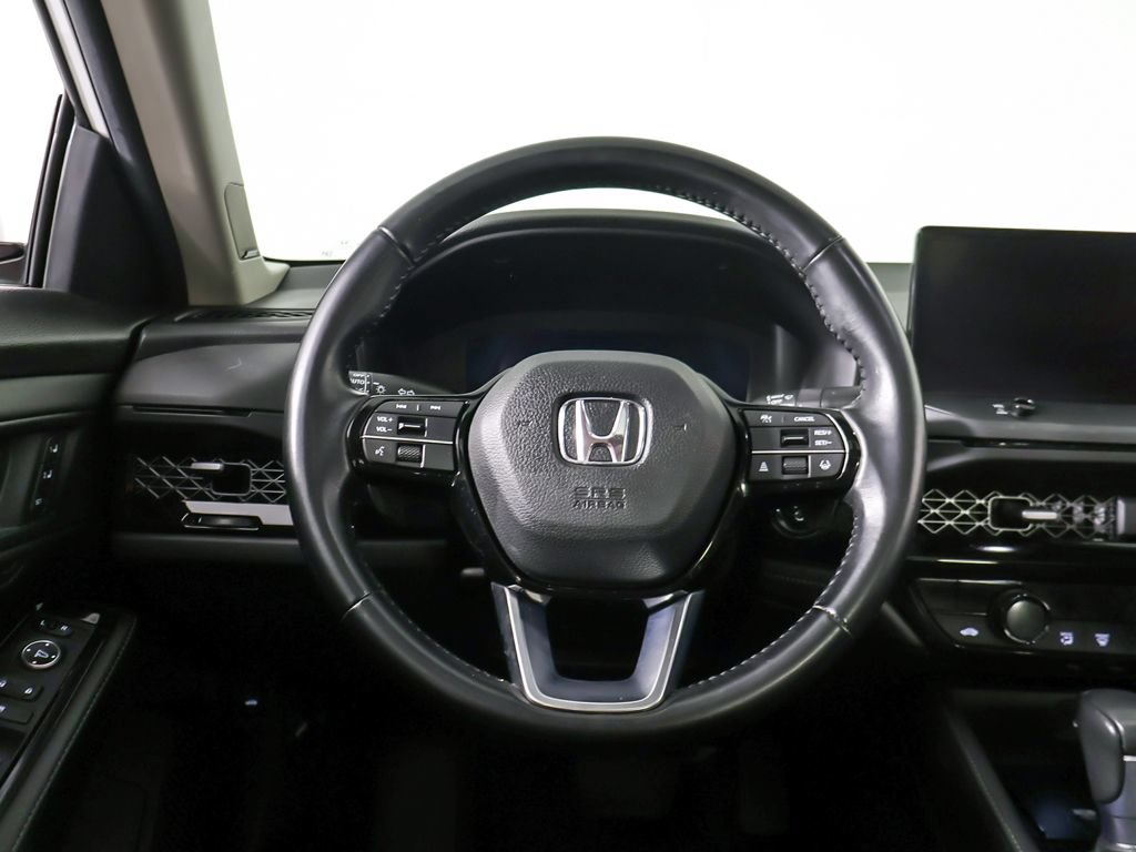 Used 2023 Honda Accord Touring image 41