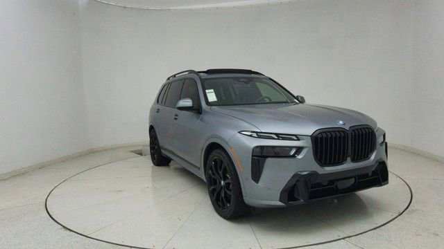 Used 2024 BMW X7 xDrive40i w/ M Sport Package image 69