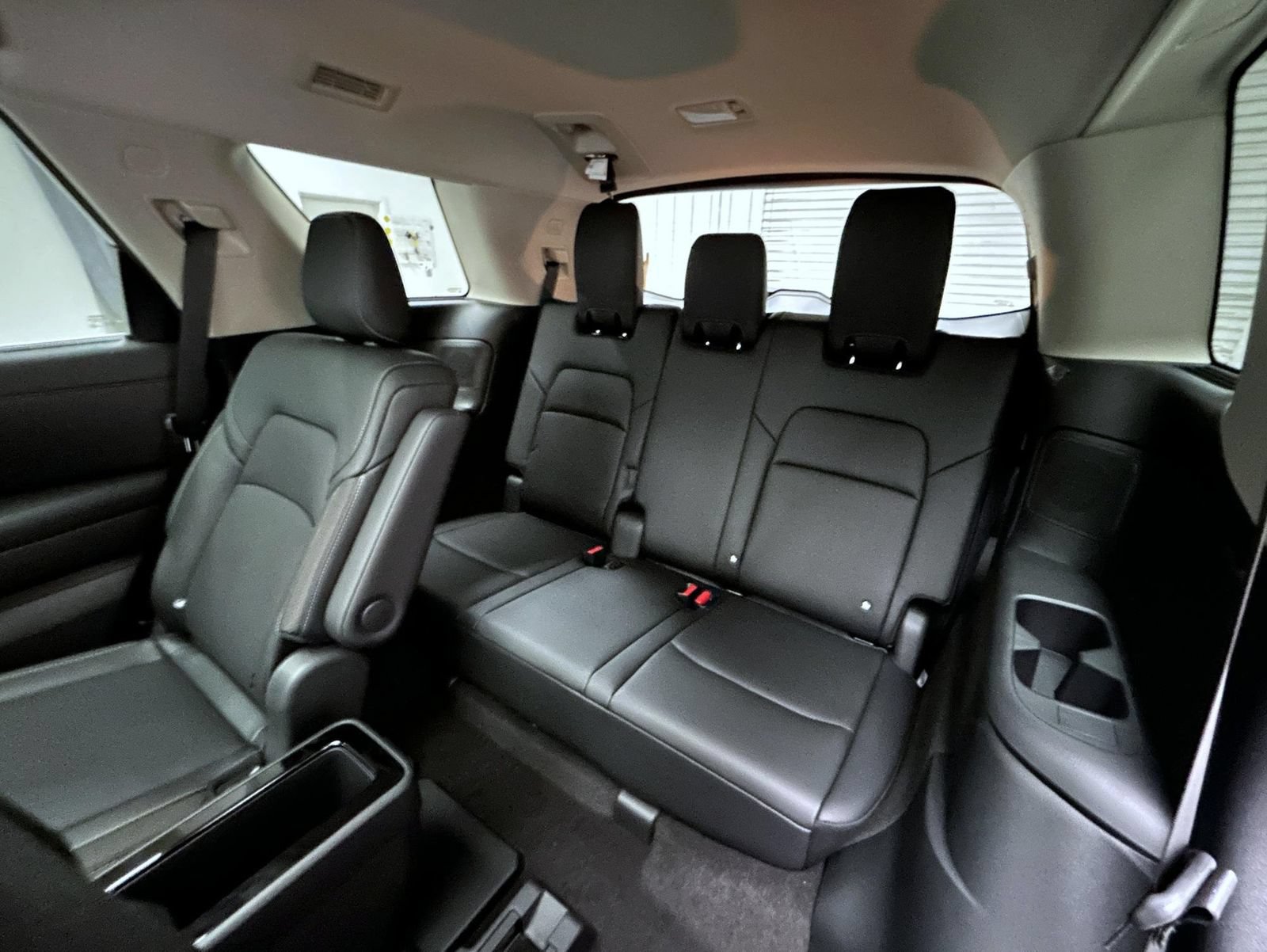 New 2026 Nissan Pathfinder SL w/ SL Premium Package AWD/4WD image 19