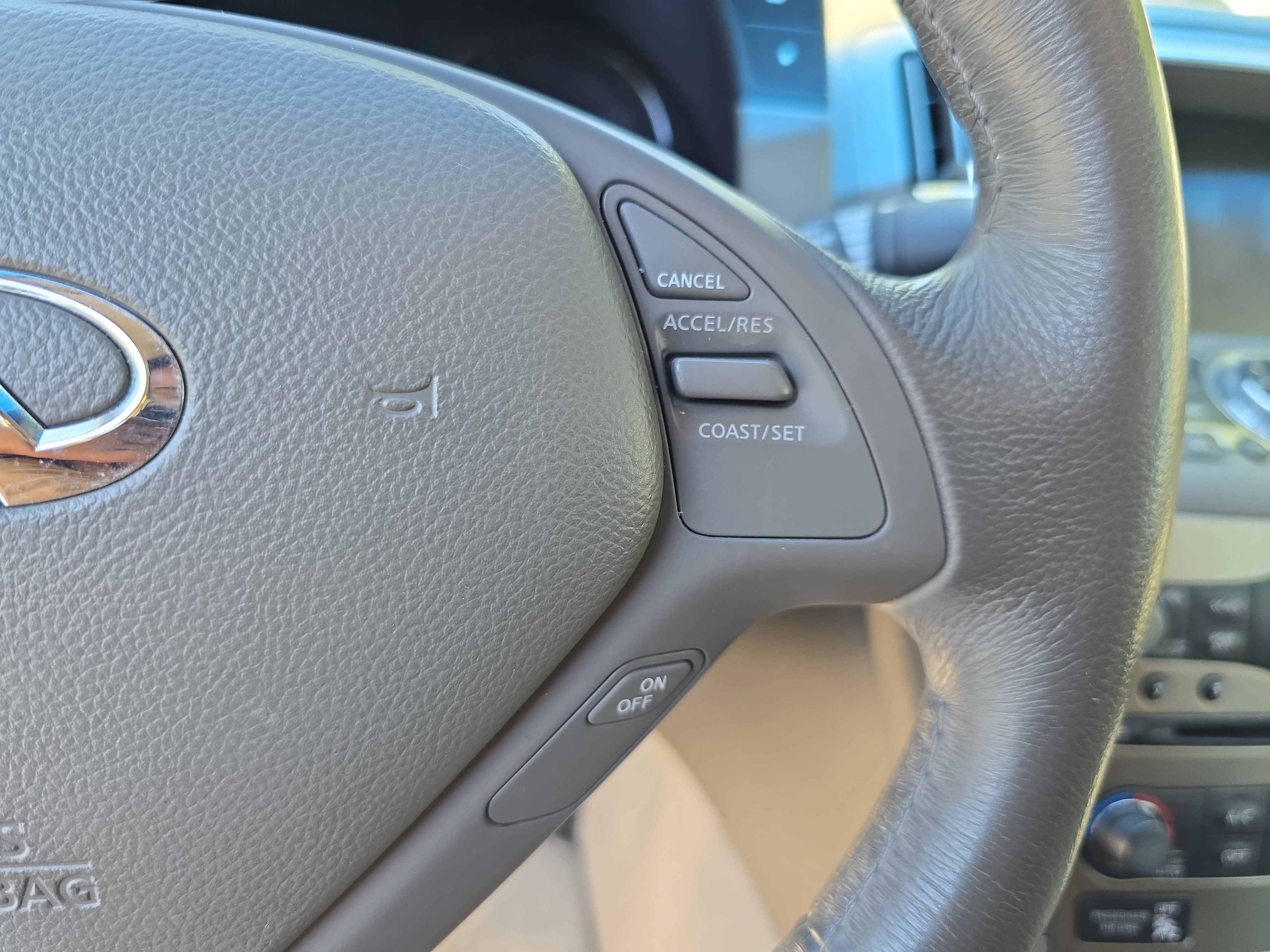 Used 2012 INFINITI G37 Journey w/ Premium Pkg RWD image 17