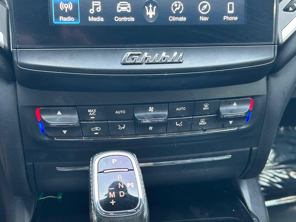Used 2019 Maserati Ghibli RWD image 29