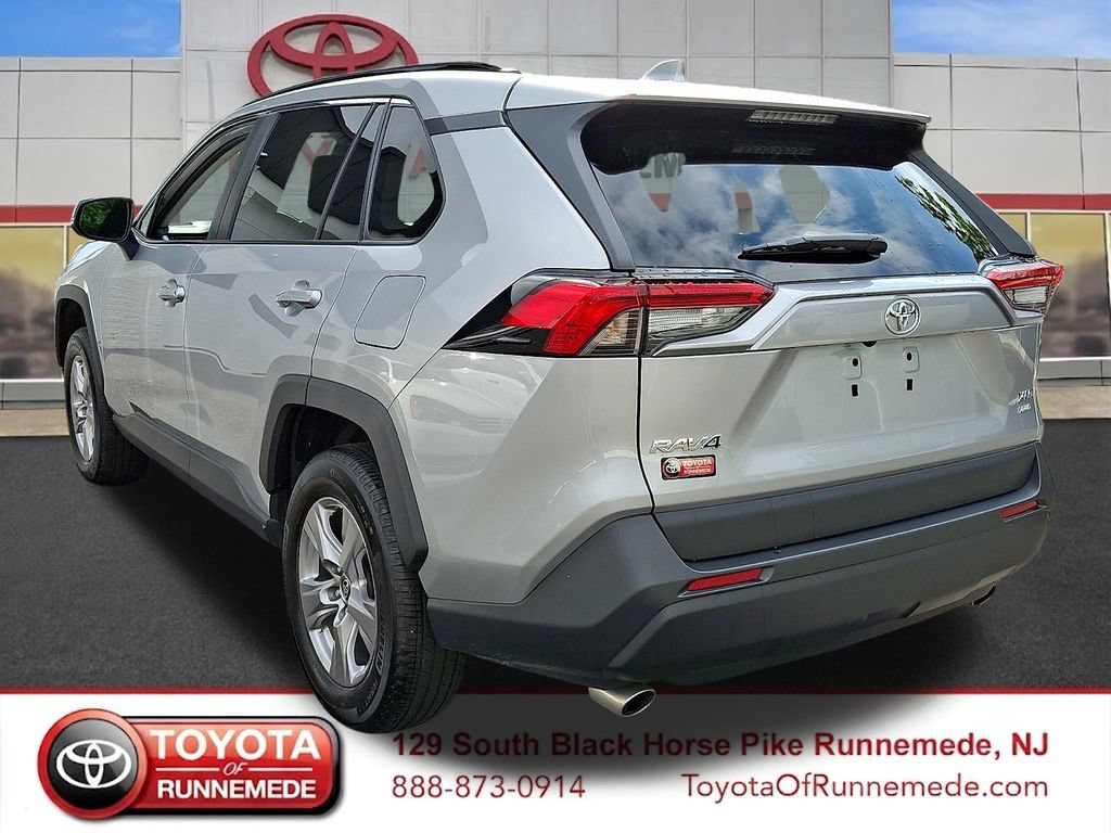 Certified 2025 Toyota RAV4 XLE AWD/4WD image 4