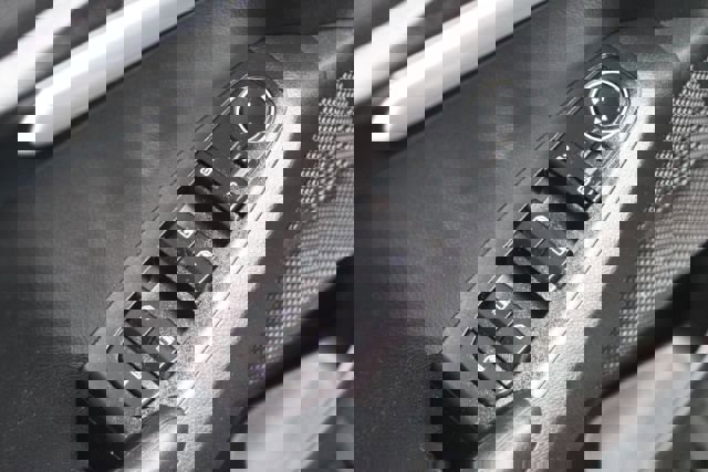 Used 2021 Kia Seltos LX image 11