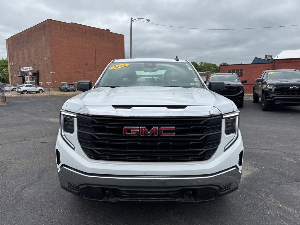 Used 2024 GMC Sierra 1500 Pro image 2