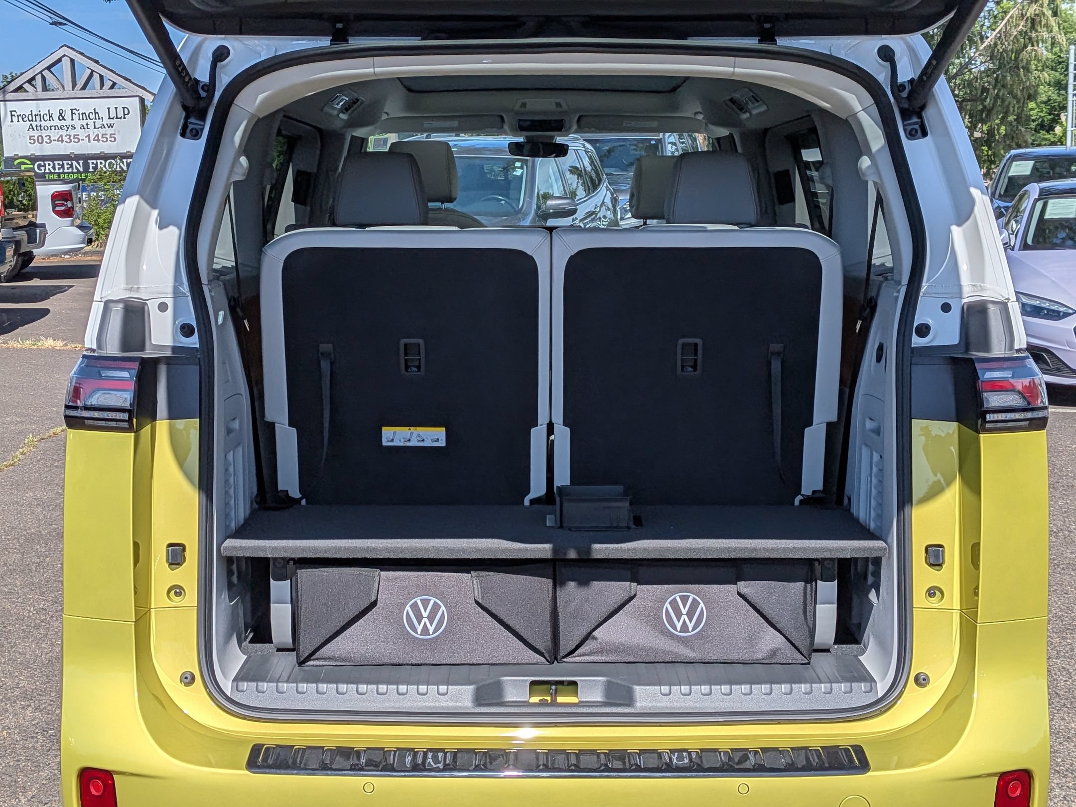 New 2025 Volkswagen ID. Buzz 1st Edition AWD/4WD image 26