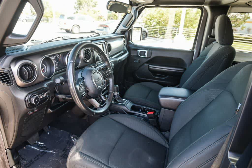 Used 2020 Jeep Wrangler Sport AWD/4WD image 17