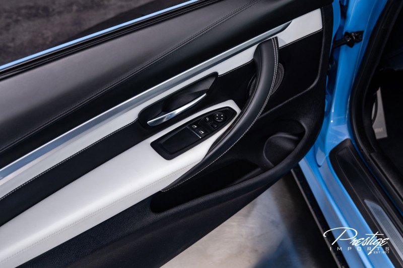 Used 2018 BMW M4 Coupe image 31