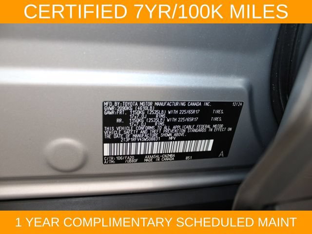 Used 2025 Toyota RAV4 XLE AWD/4WD image 26