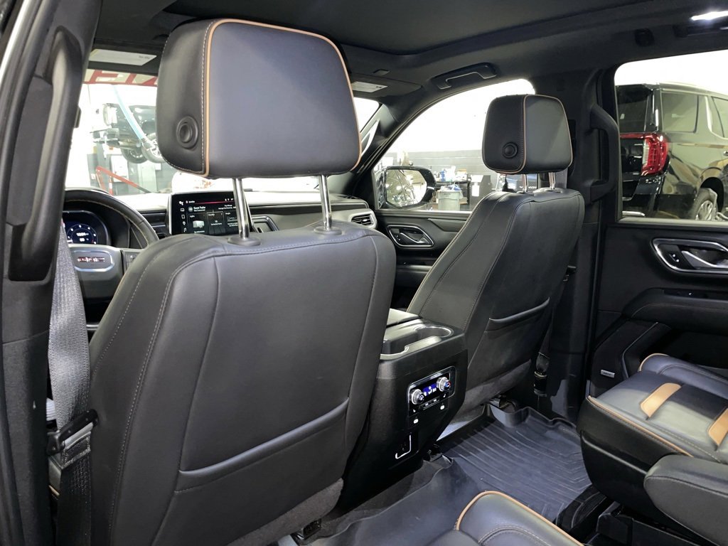 Used 2024 GMC Yukon XL AT4 w/ AT4 Premium Plus Package image 24