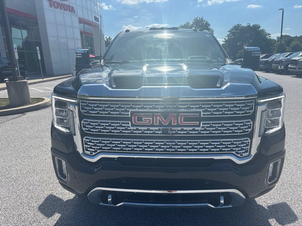 Used 2023 GMC Sierra 2500 Denali w/ Denali Ultimate Package AWD/4WD image 10