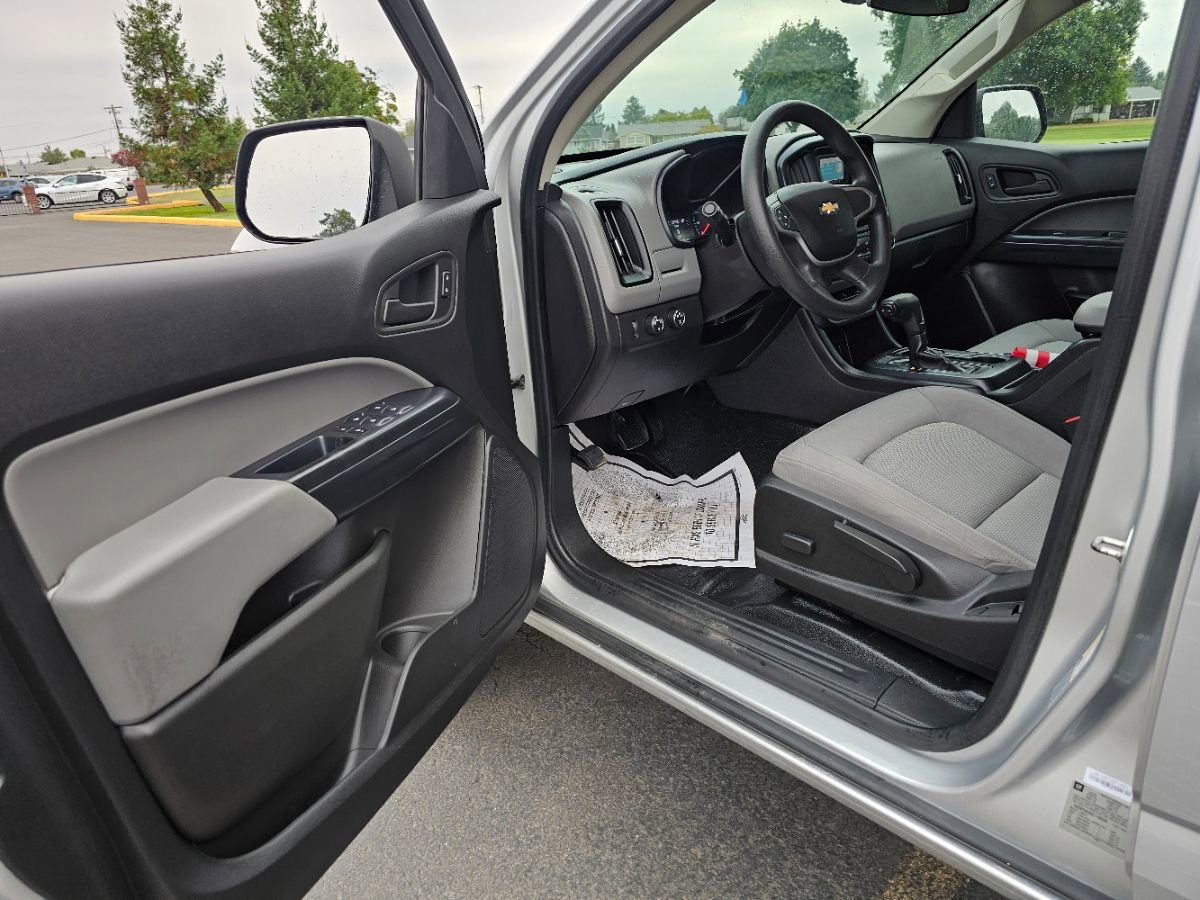 Used 2015 Chevrolet Colorado W/T w/ WT Convenience Package image 26