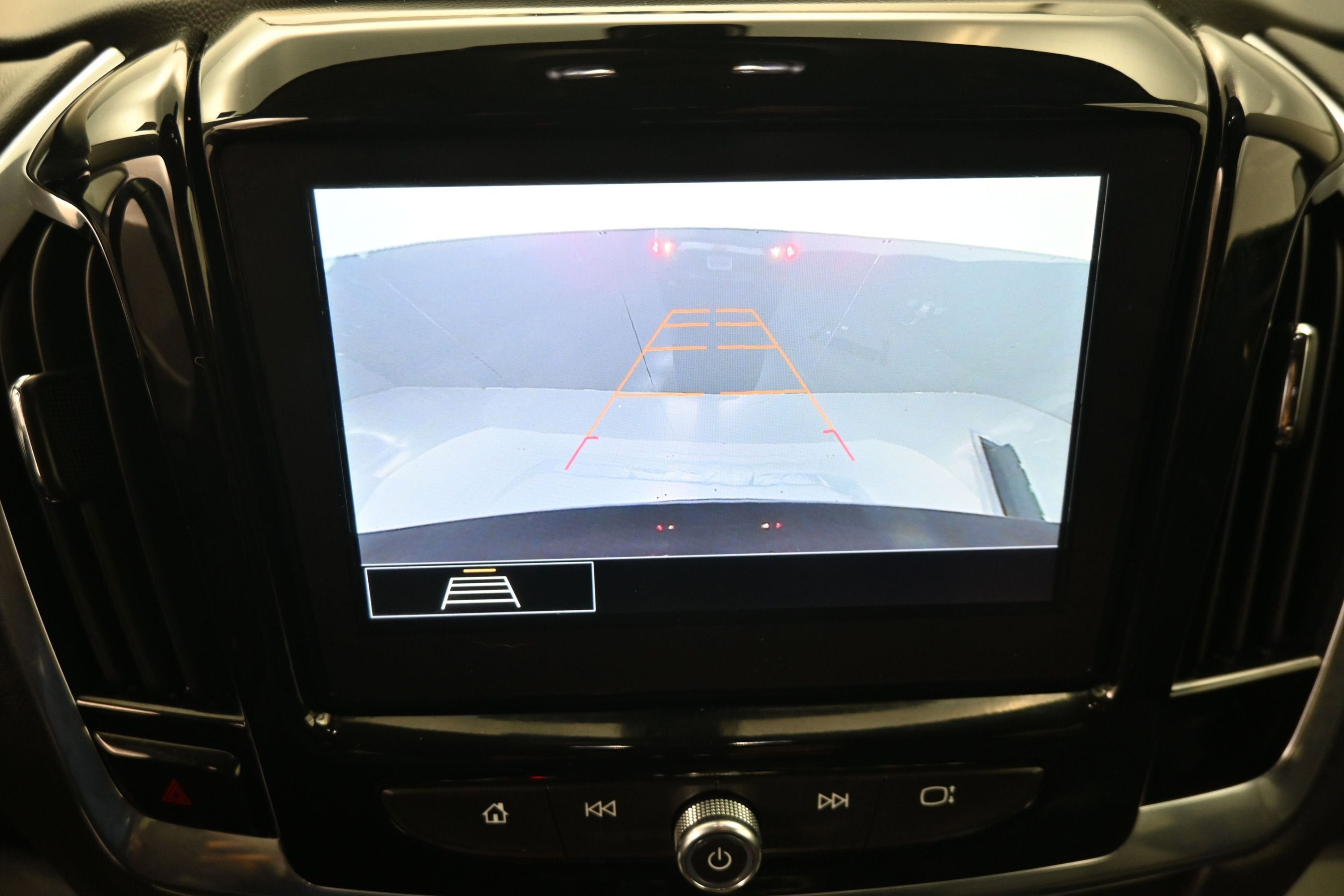 Used 2020 Chevrolet Traverse LT AWD/4WD image 17
