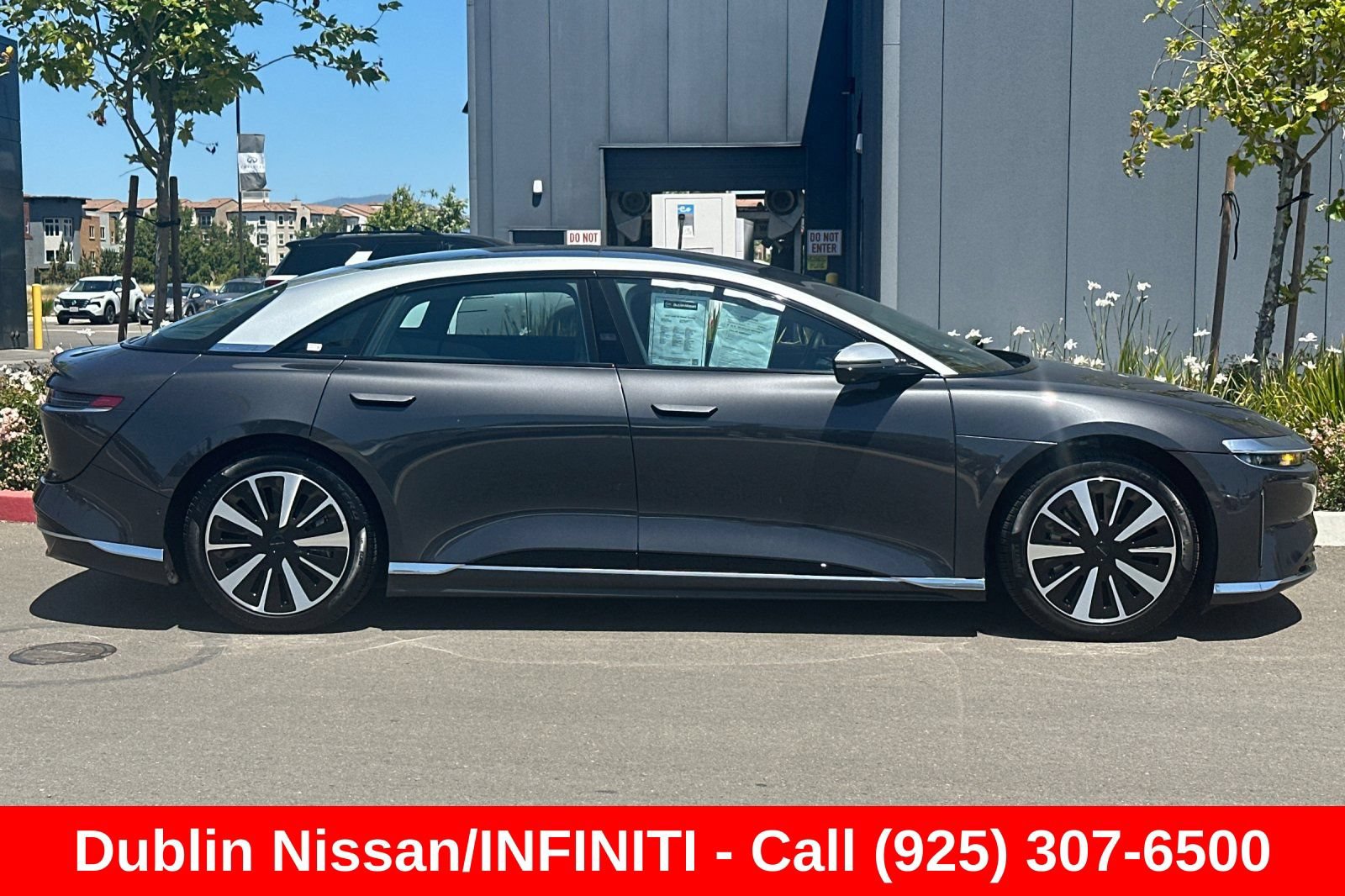 Used 2023 Lucid Air Grand Touring AWD/4WD image 3