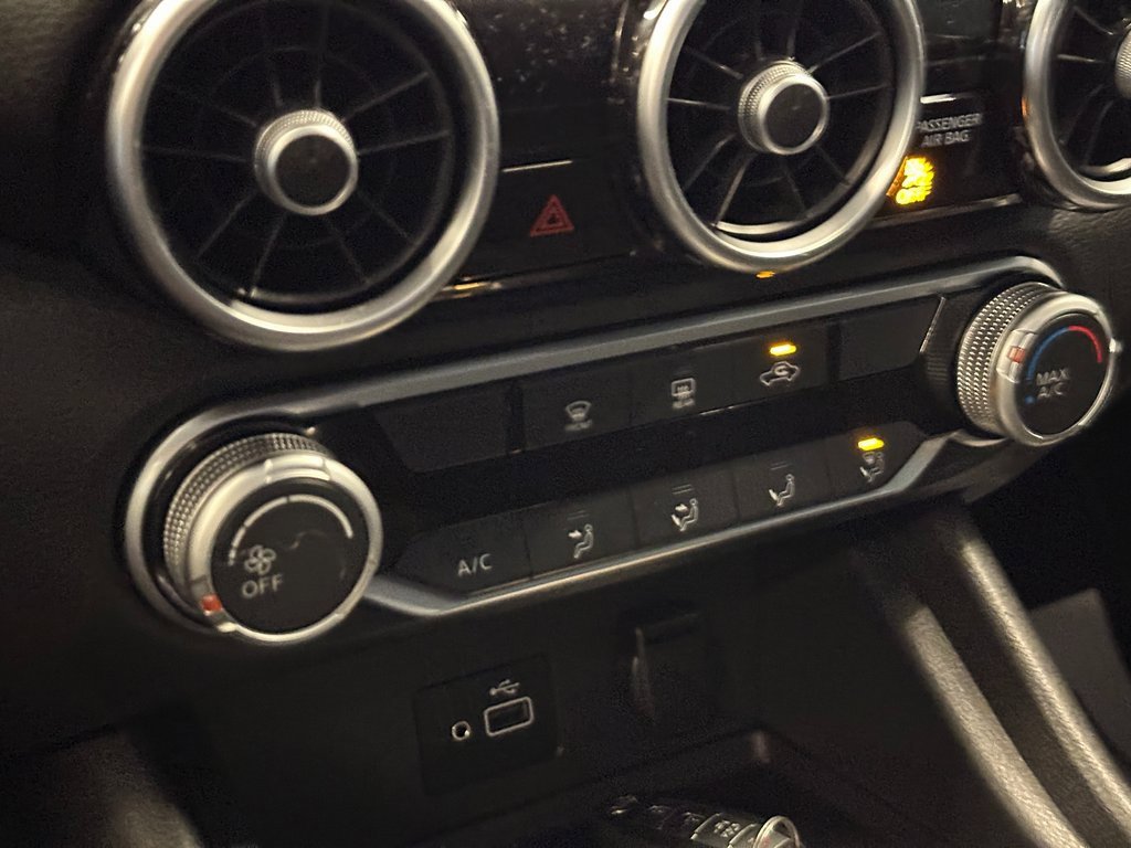 Used 2020 Nissan Sentra S image 13