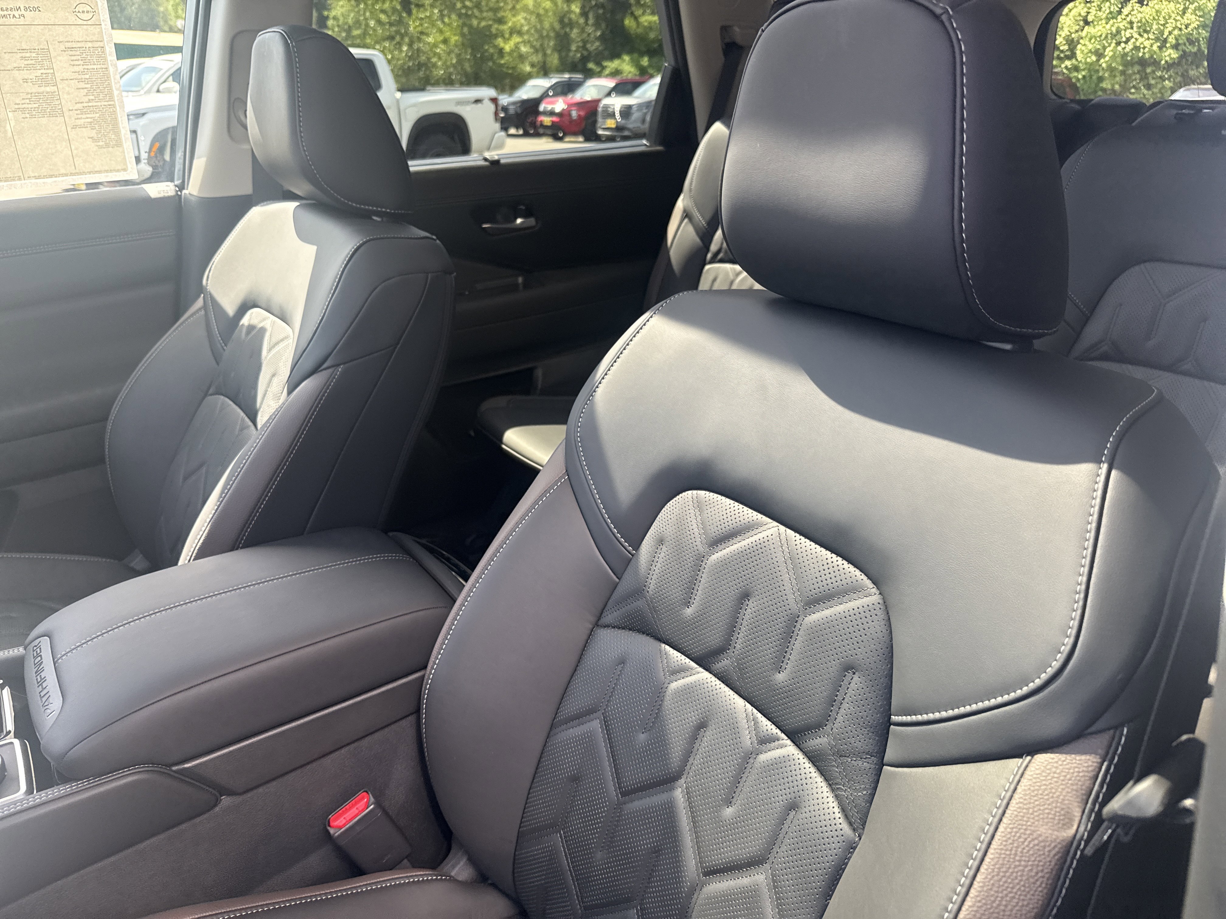 New 2026 Nissan Pathfinder Platinum AWD/4WD image 40