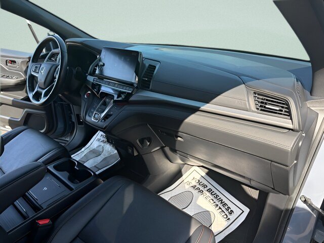 Used 2025 Honda Odyssey Sport-L image 29