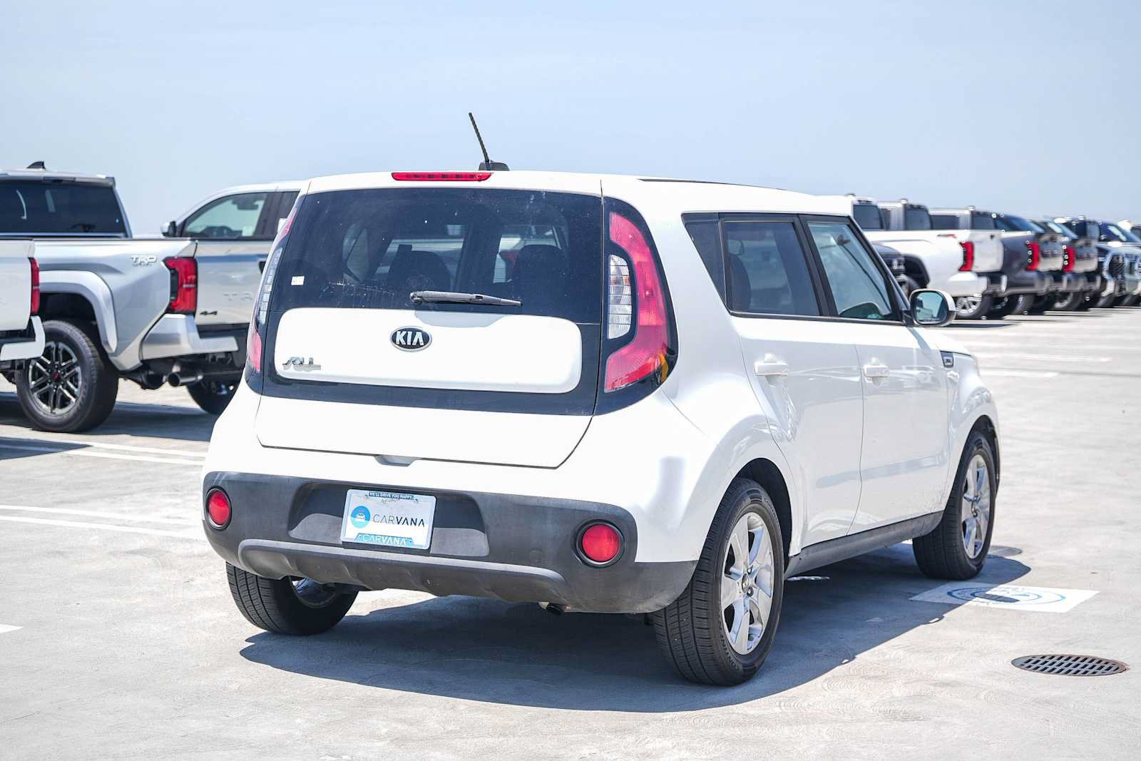 Used 2017 Kia Soul FWD image 6