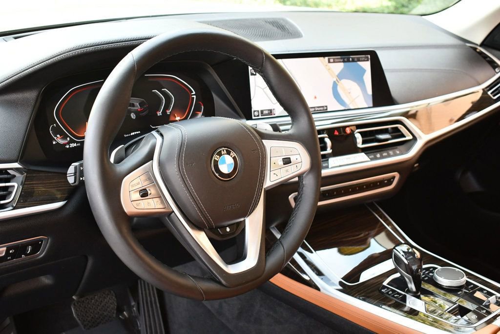 Used 2021 BMW X7 xDrive40i w/ Premium Package 2 image 41