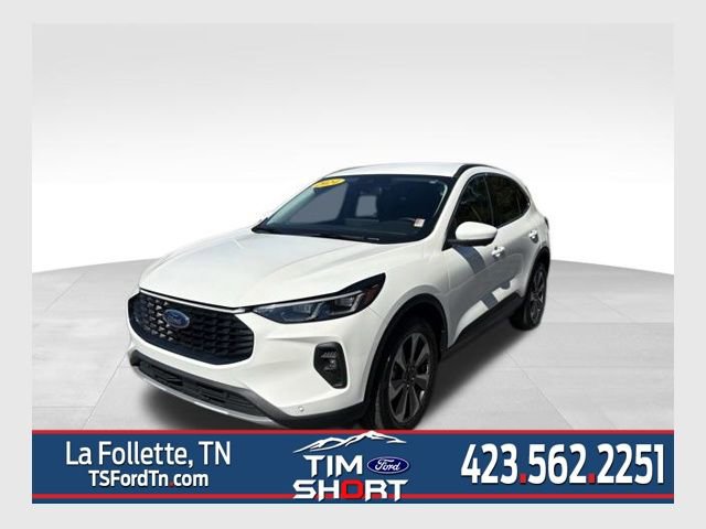 Used 2024 Ford Escape Platinum image 1
