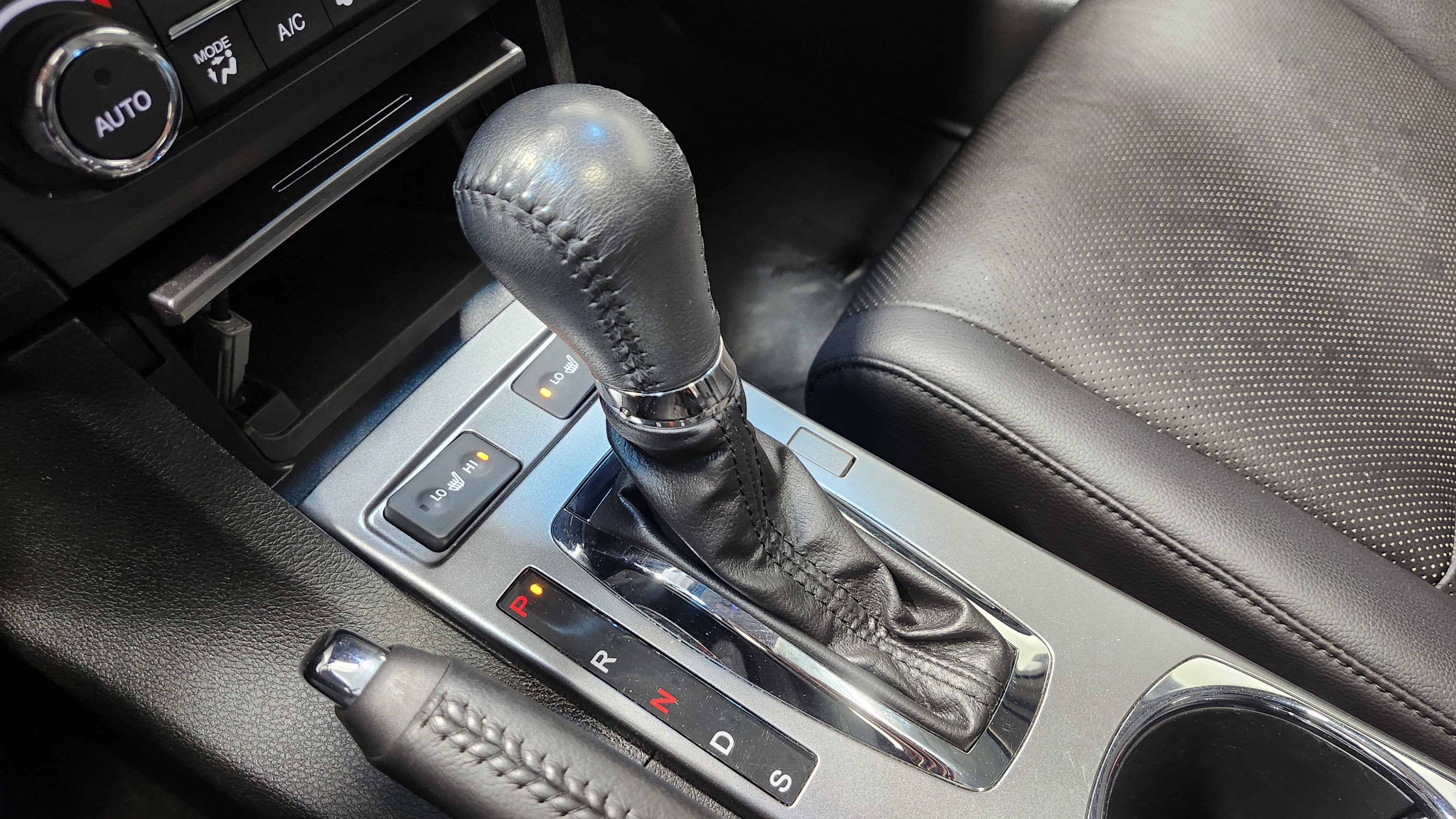 Used 2013 Acura ILX w/ Technology Package image 31