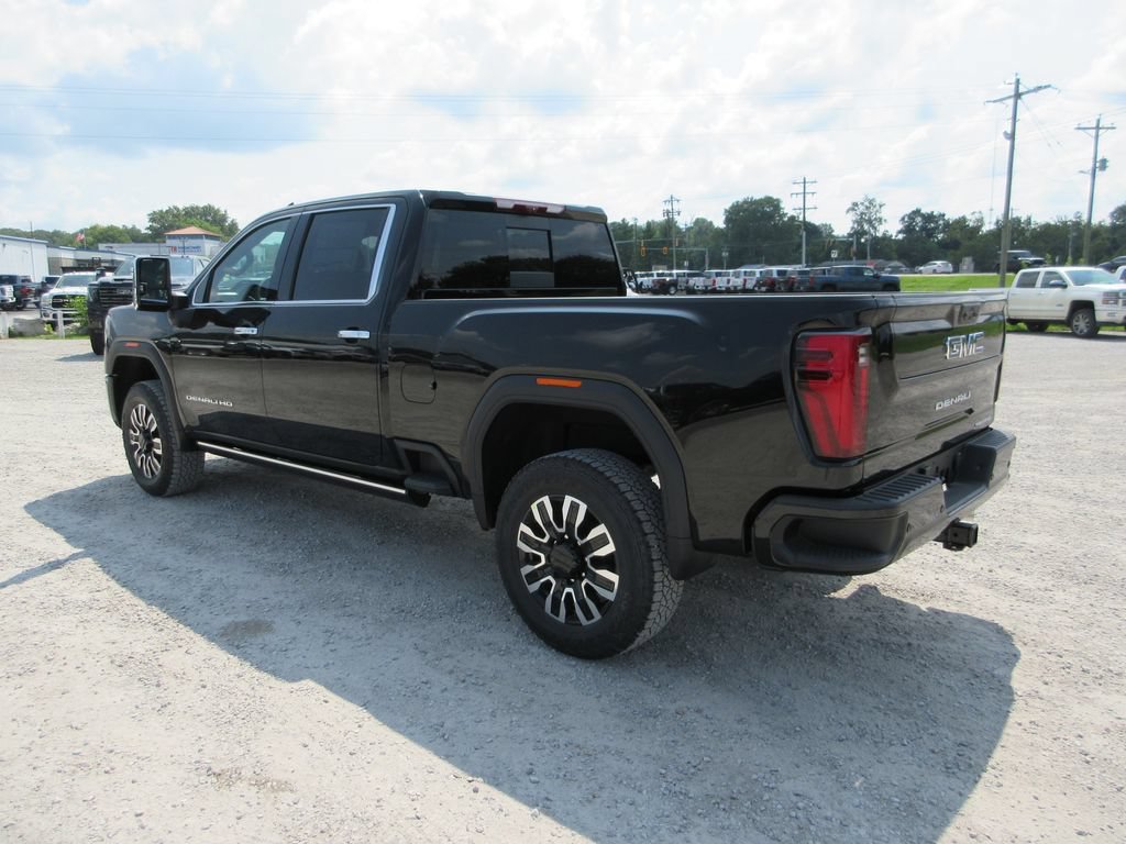 New 2026 GMC Sierra 2500 Denali Ultimate AWD/4WD image 7