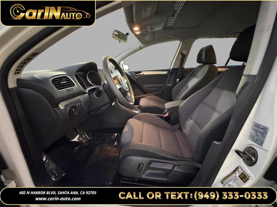 Used 2012 Volkswagen Golf 4-Door image 10