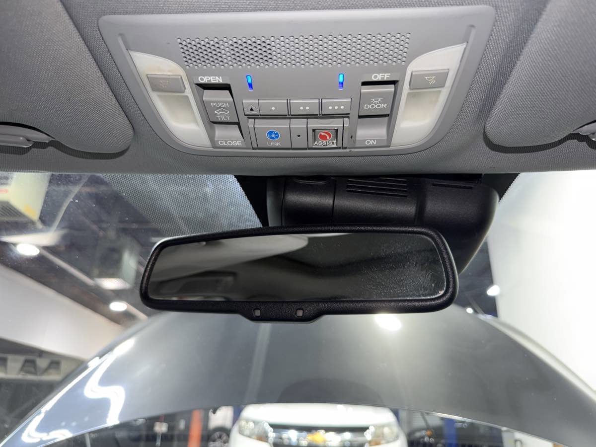 Used 2016 Acura ILX w/ Technology Plus Package image 22