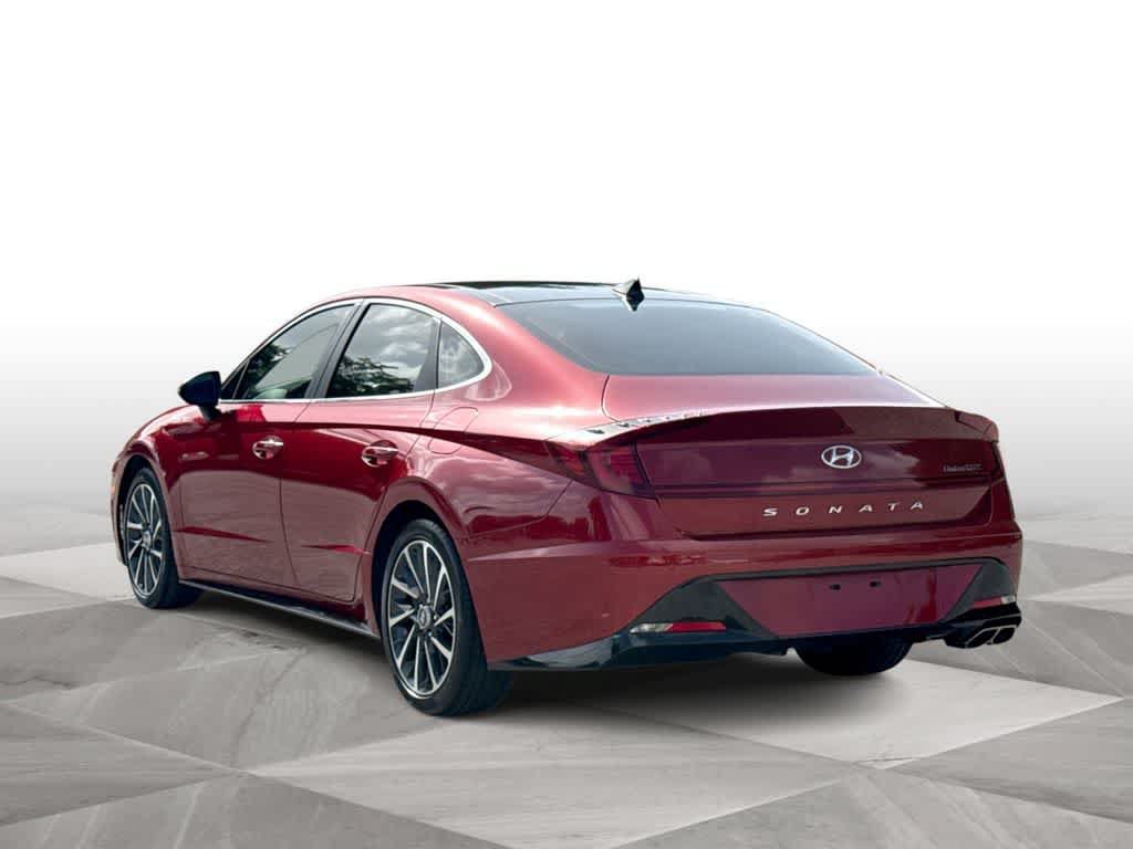 Used 2023 Hyundai Sonata Limited w/ Cargo Package FWD image 6