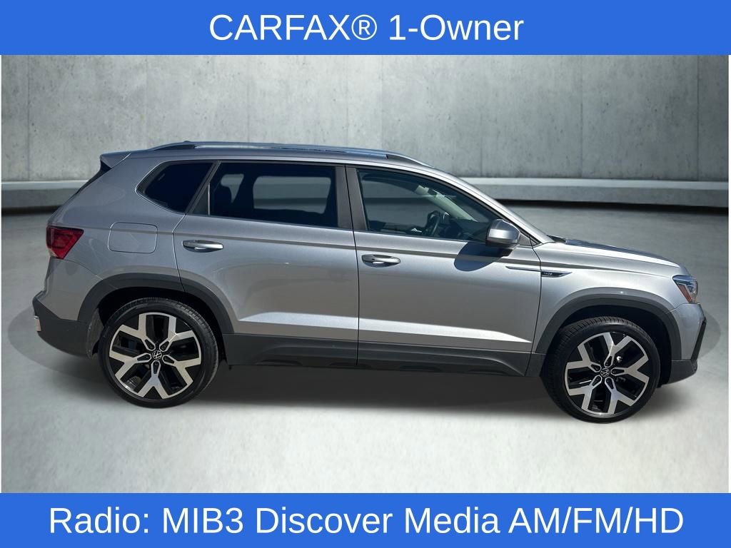 Used 2023 Volkswagen Taos SEL image 3