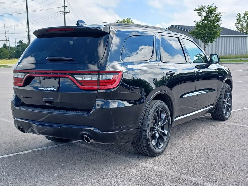 Used 2025 Dodge Durango R/T w/ Blacktop Package AWD/4WD image 4