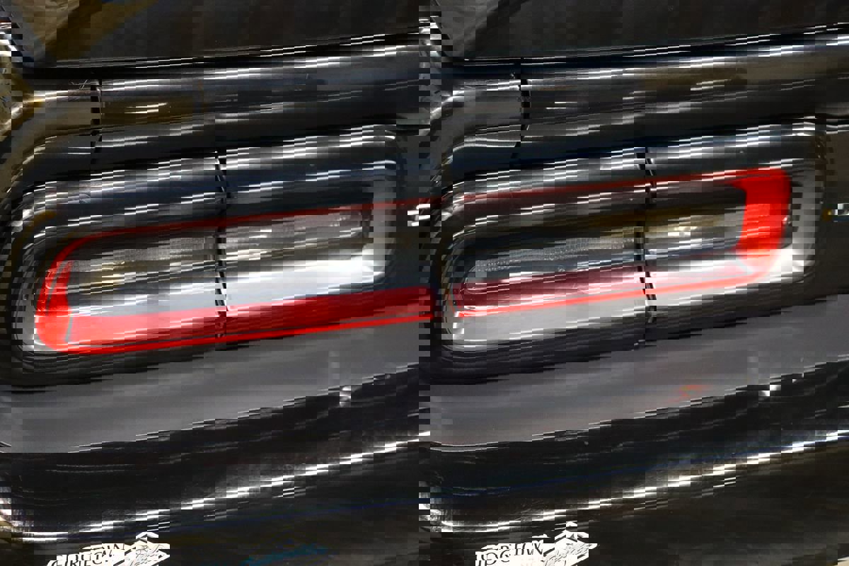 Used 2020 Dodge Challenger SXT w/ Driver Convenience Group image 20