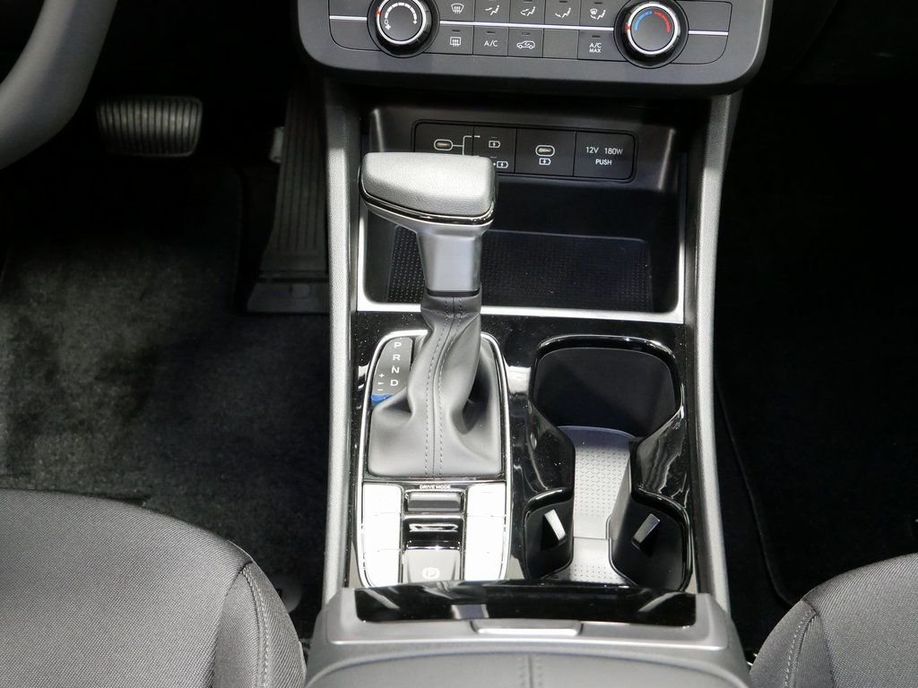 Certified 2025 Hyundai Tucson SE AWD/4WD image 18