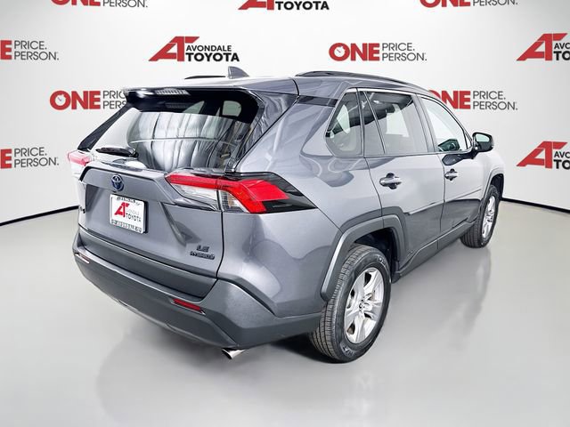 Used 2022 Toyota RAV4 LE AWD/4WD image 7